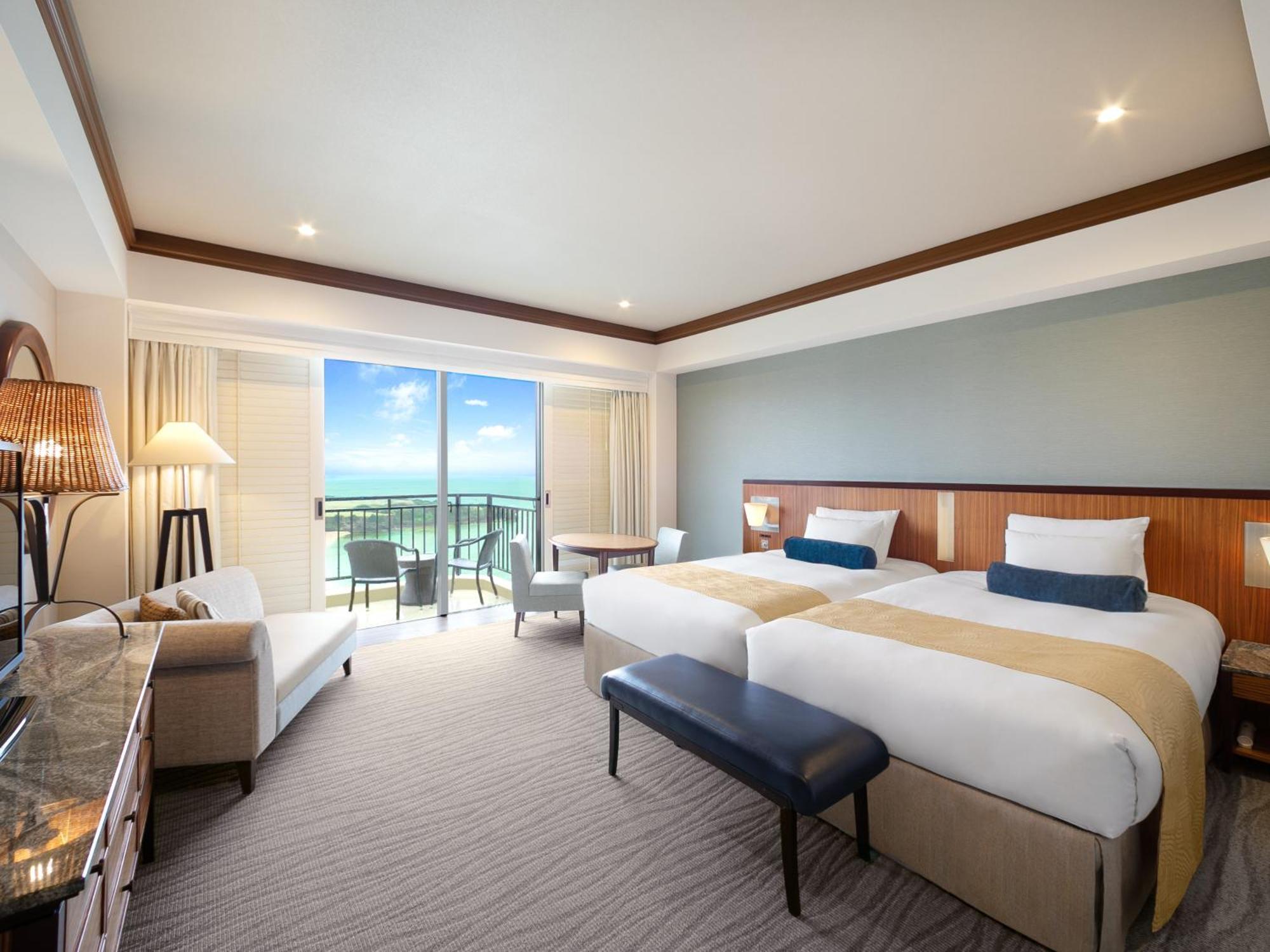 Hotel Nikko Alivila Йомитан Екстериор снимка Deluxe Ocean View